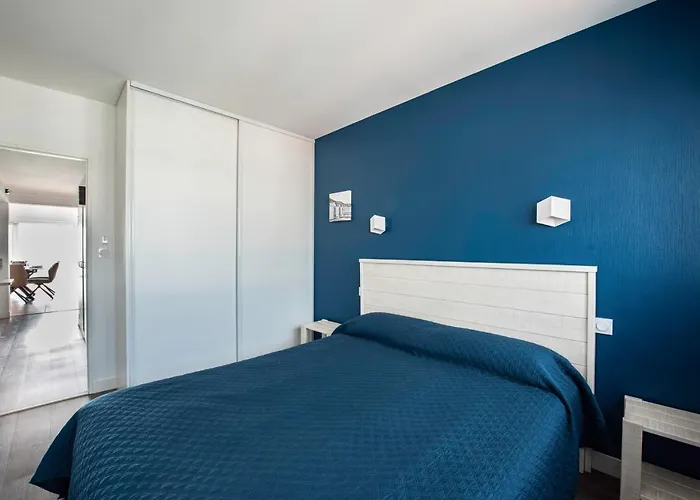 Mat De Misaine - Face Les Sables-dʼOlonne